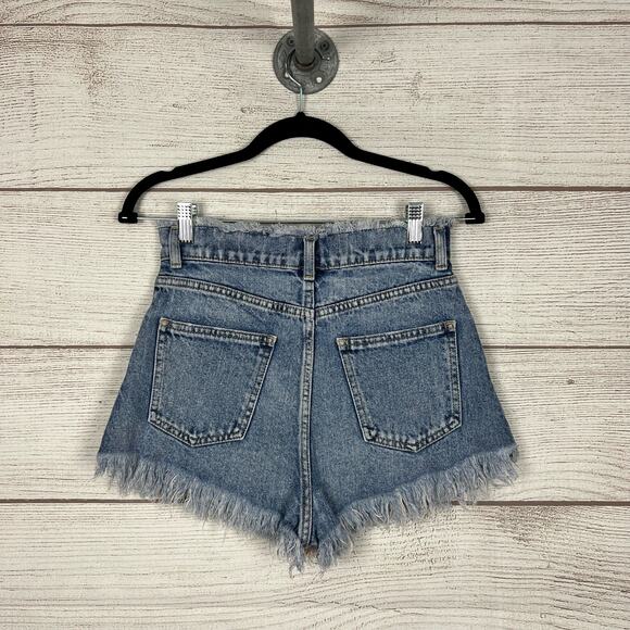 Moussy Women's High Waisted Frayed Hem Cut Off Summer Jean Shorts Size 2 - Picture 5 of 6